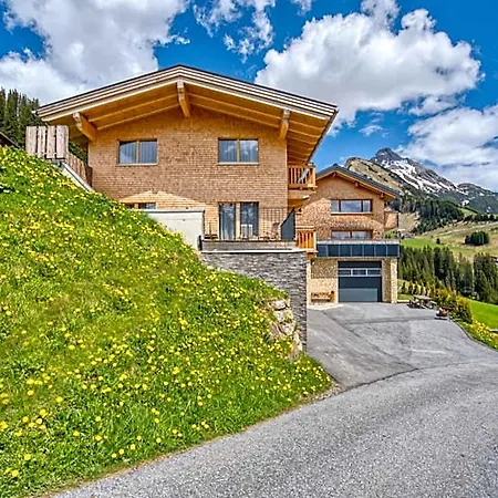 Naturhaus Am Arlberg فندق ستيغ
