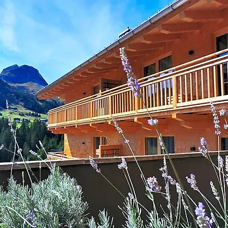 Naturhaus Am Arlberg فندق ستيغ