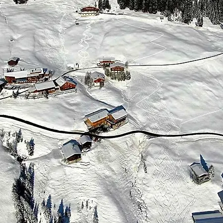 Naturhaus Am Arlberg فندق ستيغ